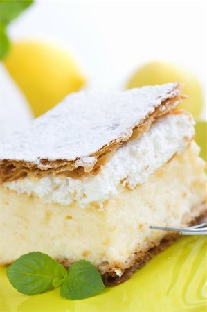 vanilla and custard cream cake dessert Stock Photo - Budget Royalty-Free & Subscription, Code: 400-05381645