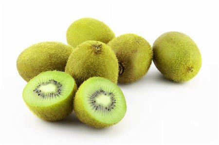 fresh kiwi  fruit on white background Photographie de stock - Aubaine LD & Abonnement, Code: 400-05381700