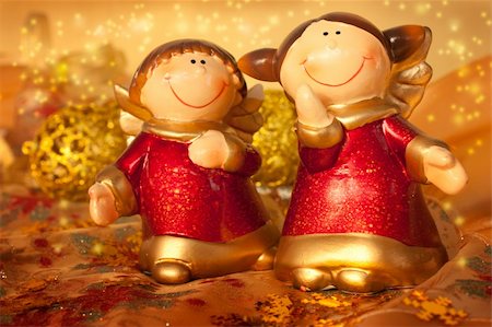 simsearch:400-05681859,k - Two Christmas angels on golden setting Stock Photo - Budget Royalty-Free & Subscription, Code: 400-05382594