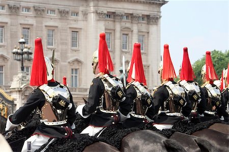 London, UK - June 17, 2006: Household Cavalry at Trooping the colour ceremony, also known as the Queen's Birthday Parade Stockbilder - Microstock & Abonnement, Bildnummer: 400-05383894