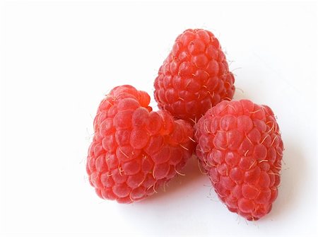 simsearch:400-07667203,k - ripe red raspberries isolated on white background Stock Photo - Budget Royalty-Free & Subscription, Code: 400-05383919
