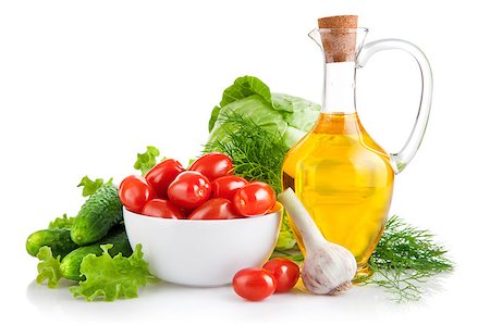 simsearch:400-05939266,k - set fresh vegetables with olive oil isolated on white background Photographie de stock - Aubaine LD & Abonnement, Code: 400-05664002