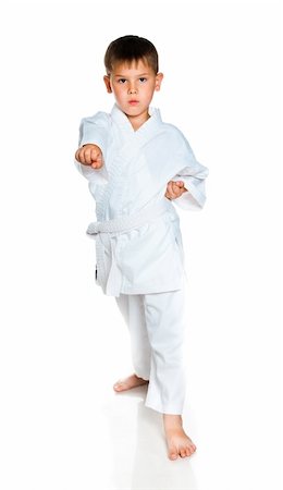 simsearch:400-04369150,k - little boy in a kimono on a white background Foto de stock - Super Valor sin royalties y Suscripción, Código: 400-05665499