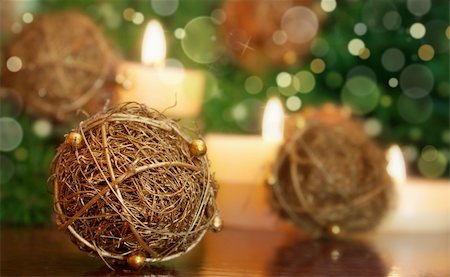 simsearch:400-05382600,k - Hand made Christmas ornaments with defocused background lights Stockbilder - Microstock & Abonnement, Bildnummer: 400-05666508
