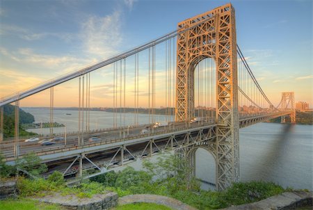 pont george washington - George Washington Bridge spans the Hudson River from New Jersey to New York City. Photographie de stock - Aubaine LD & Abonnement, Code: 400-05668046