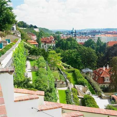 simsearch:400-05690668,k - Ledeburska Garden, Prague, Czech Republic Stockbilder - Microstock & Abonnement, Bildnummer: 400-05668113