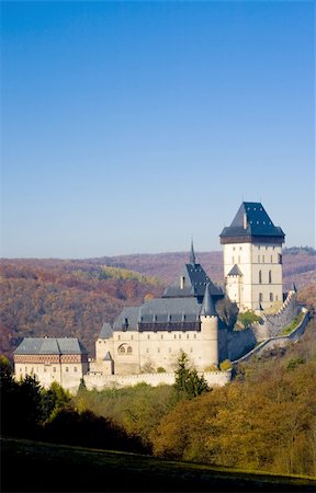 simsearch:400-05668319,k - Karlstejn Castle, Czech Republic Photographie de stock - Aubaine LD & Abonnement, Code: 400-05668444