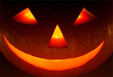 sinister smile - Closeup of a Halloween lantern in the night Stock Photo - Budget Royalty-Free & Subscription, Code: 400-05669360