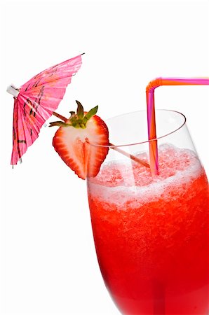frozen drinking glass - Strawberry daiquiri in glass isolated on white background with umbrella Stock Photo - Budget Royalty-Free & Subscription, Code: 400-05669593