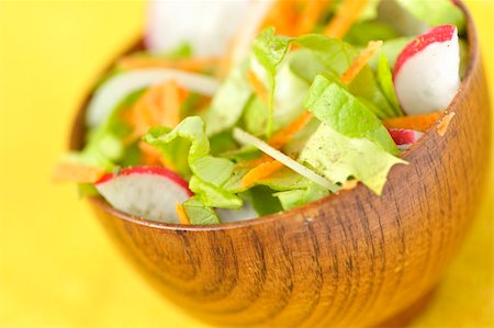 simsearch:400-04788380,k - Healthy Salad Photographie de stock - Aubaine LD & Abonnement, Code: 400-05663367