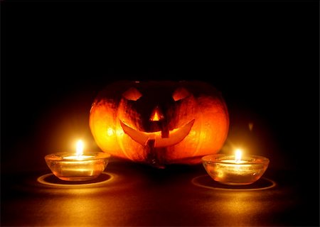 lantern, illuminating pumpkin in dark night Stock Photo - Budget Royalty-Free & Subscription, Code: 400-05674935