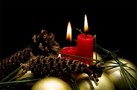 Christmas card with red candles on black background Fotografie stock - Microstock e Abbonamento, Codice: 400-05676065