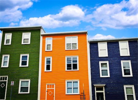 st john's - Colorful houses on hill in St. John's, Newfoundland, Canada Foto de stock - Super Valor sin royalties y Suscripción, Código: 400-05677118