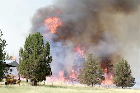 Lightning Strike Fire on Farmland in Central Oregon 2 Stock Photo - Budget Royalty-Free & Subscription, Code: 400-05678549