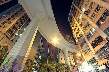 Higher traffic bridge in downtown, hongkong hill road Photographie de stock - Aubaine LD & Abonnement, Code: 400-05679089