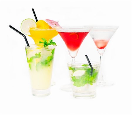 group of classic colorful cocktails drink isolated on white background Photographie de stock - Aubaine LD & Abonnement, Code: 400-05670322