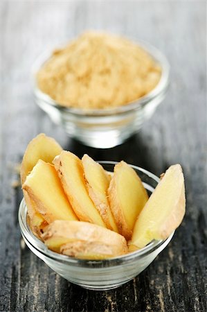 Sliced and ground fresh ginger root spice in glass bowls Stock Photo - Budget Royalty-Free & Subscription, Code: 400-05670751