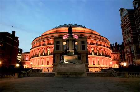 royal albert hall - Concert hall located in the South Kensington of London Photographie de stock - Aubaine LD & Abonnement, Code: 400-05671409