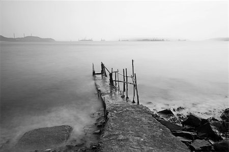 empty bridge - desolate pier Stock Photo - Budget Royalty-Free & Subscription, Code: 400-05684549