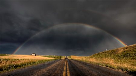 stormy weather rainbow - Prairie Storm Rainbow Saskatchewan CAnada Hail dramatic Photographie de stock - Aubaine LD & Abonnement, Code: 400-05680003