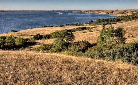 lake diefenbaker Saskatchewan Canada prairie grass and view Stock Photo - Budget Royalty-Free & Subscription, Code: 400-05680035