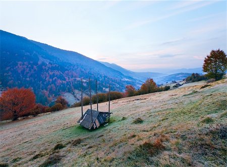 Pink color early daybreak in autumn Carpathian mountain, Ukraine. Stock Photo - Budget Royalty-Free & Subscription, Code: 400-05680397