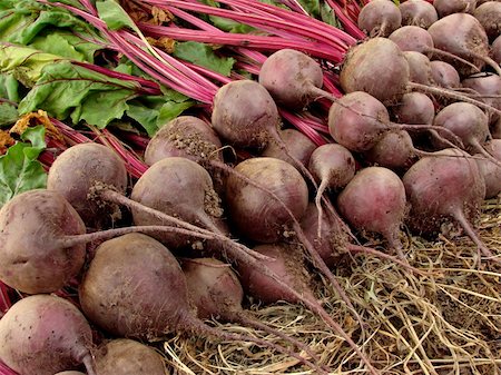 simsearch:400-07302217,k - amount of beetroots lying one on another Stock Photo - Budget Royalty-Free & Subscription, Code: 400-05682360