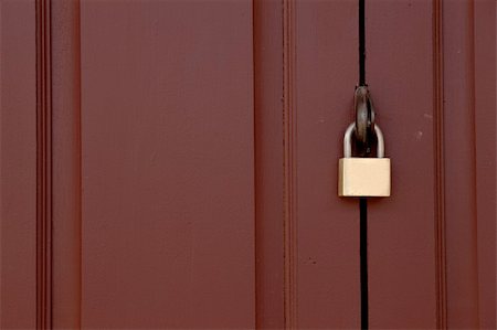 front door closed inside - Lock the door lock. Fresh paint on the door. Stock Photo - Budget Royalty-Free & Subscription, Code: 400-05682410