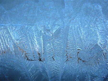 frost on windows - This is snow frosty pattern on winter window Stock Photo - Budget Royalty-Free & Subscription, Code: 400-05682472