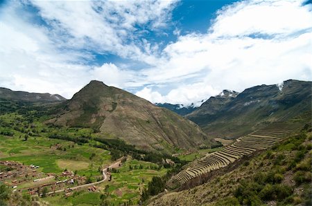 pisac - The picture of the agriculture terraces not far from Pisac, Peru Photographie de stock - Aubaine LD & Abonnement, Code: 400-05683515