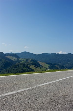 pergamepaper (artist) - mountain view Photographie de stock - Aubaine LD & Abonnement, Code: 400-05683891