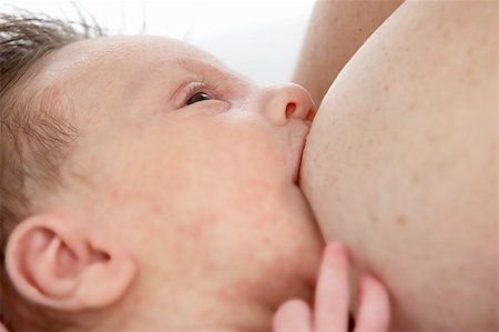 simsearch:400-05697417,k - Mother Breastfeeding Baby Stock Photo - Budget Royalty-Free & Subscription, Code: 400-05697414