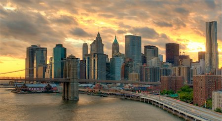 simsearch:400-06948510,k - Downtown Manhattan and Brooklyn Bridge Stock Photo - Budget Royalty-Free & Subscription, Code: 400-05690202