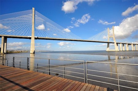 simsearch:400-06205783,k - Vasca da Gama Bridge in Lisbon, Portugal. Stock Photo - Budget Royalty-Free & Subscription, Code: 400-05690353