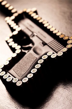 Gun. Photographie de stock - Aubaine LD & Abonnement, Code: 400-05692367