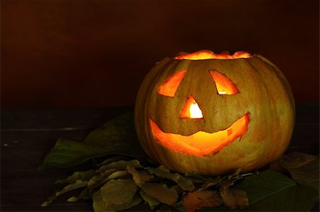 simsearch:400-04297954,k - Pumpkin face for halloween close up Stockbilder - Microstock & Abonnement, Bildnummer: 400-05692470