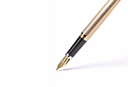 simsearch:400-05122820,k - Fountain pen isolated over white background Stock Photo - Budget Royalty-Free & Subscription, Code: 400-05693687