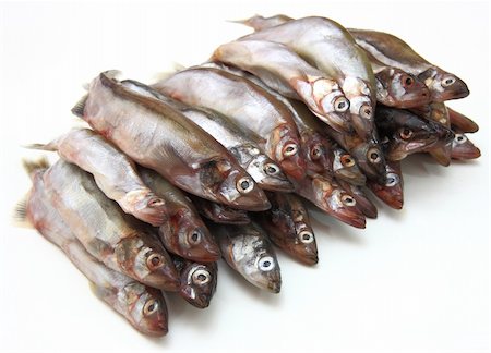 poco appetitoso - Fresh fish sprats Photographie de stock - Aubaine LD & Abonnement, Code: 400-05704855