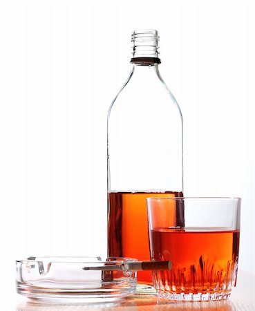 simsearch:400-05251905,k - Color photo of a glass of whiskey and cigarettes Stock Photo - Budget Royalty-Free & Subscription, Code: 400-05707077