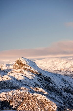 simsearch:400-04340230,k - View of Mount Rogjin, Hemsedal, Norway. November. Photographie de stock - Aubaine LD & Abonnement, Code: 400-05702721