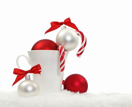 simsearch:400-07123692,k - Christmas composition with candies and christmas decoration over white Stock Photo - Budget Royalty-Free & Subscription, Code: 400-05702986