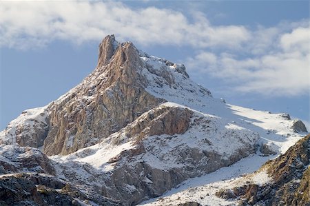 snow covered cliff - One of the magnificent peaks of Vardousia mountain in central Greece Stock Photo - Budget Royalty-Free & Subscription, Code: 400-05716586