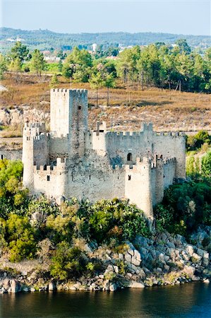 simsearch:400-05724377,k - Castle of Almoural, Ribatejo, Portugal Foto de stock - Royalty-Free Super Valor e Assinatura, Número: 400-05724362