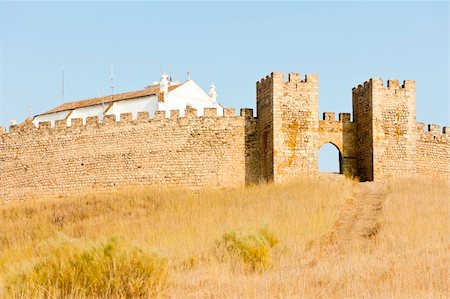 simsearch:400-05362173,k - Arraiolos Castle, Alentejo, Portugal Foto de stock - Super Valor sin royalties y Suscripción, Código: 400-05724377