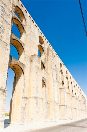 simsearch:400-05724376,k - Elvas Aqueduct, Alentejo, Portugal Stockbilder - Microstock & Abonnement, Bildnummer: 400-05724371