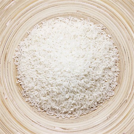 simsearch:400-04317325,k - rice on a wooden plate Stock Photo - Budget Royalty-Free & Subscription, Code: 400-05728636