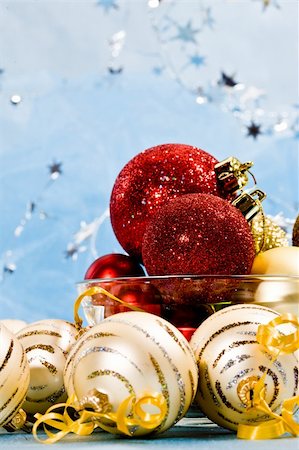 Holiday series: christmas red and golden ball in bowl Stock Photo - Budget Royalty-Free & Subscription, Code: 400-05720708