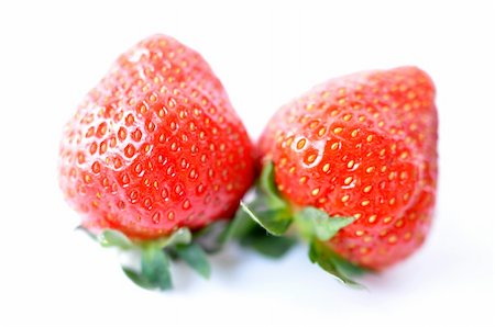simsearch:400-07101870,k - Two red strawberry fruits on a white background Stockbilder - Microstock & Abonnement, Bildnummer: 400-05721472