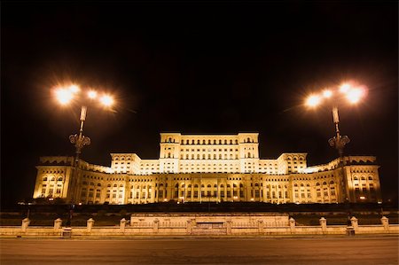 parliament square - Night view of the front of the parliament building in Bucharest Romania Stock Photo - Budget Royalty-Free & Subscription, Code: 400-05734693