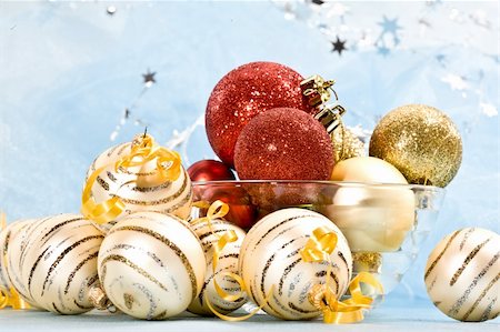Holiday series: christmas red and golden ball in bowl Stock Photo - Budget Royalty-Free & Subscription, Code: 400-05736928